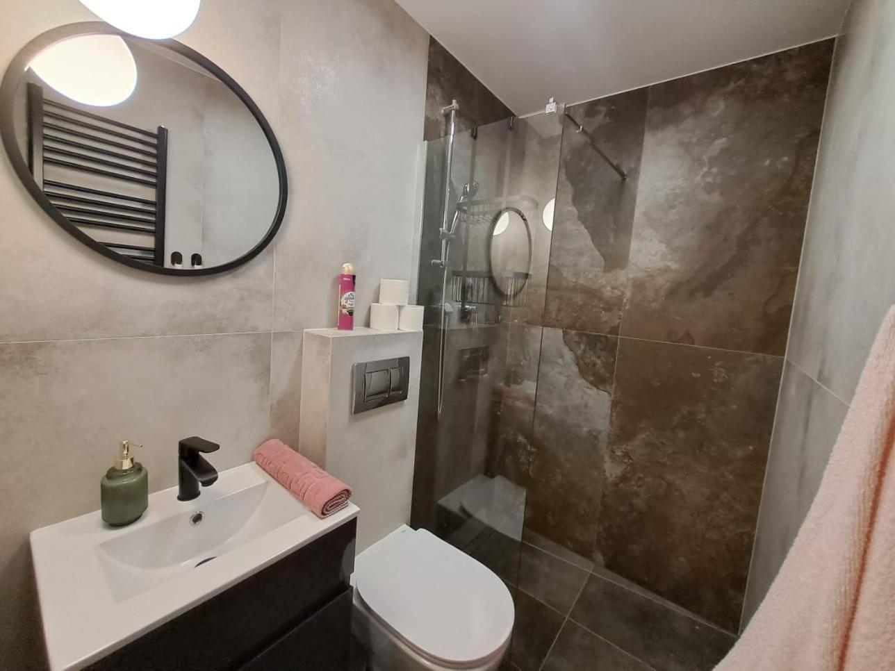 Dk Apartamenty Hotelove غيجيتسكو المظهر الخارجي الصورة